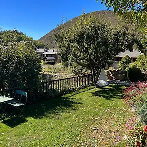 Chalet Idilico Refugio De Montana Ideal Escapadas, Olopte